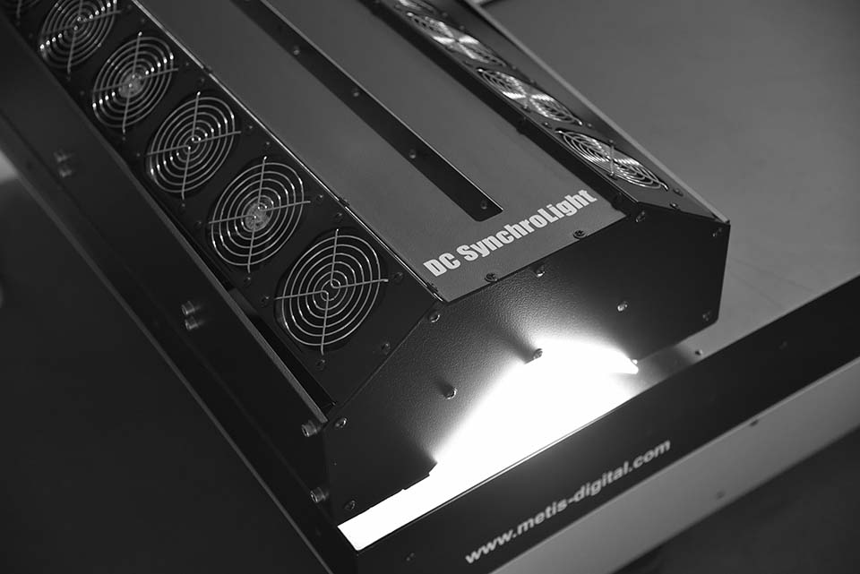 DC Synchrolight